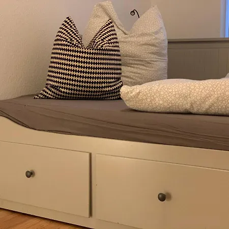 Hinterhaus No4 *