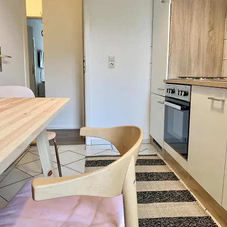 Hinterhaus No4 Apartment *