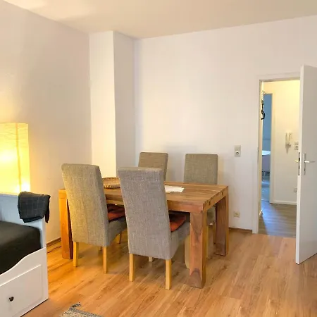 Hinterhaus No4 Apartment *
